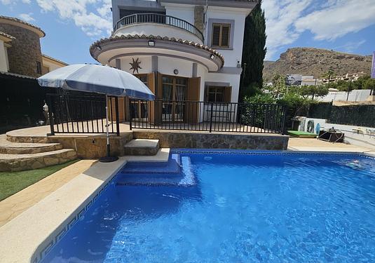 Villa in Sierra Cortina