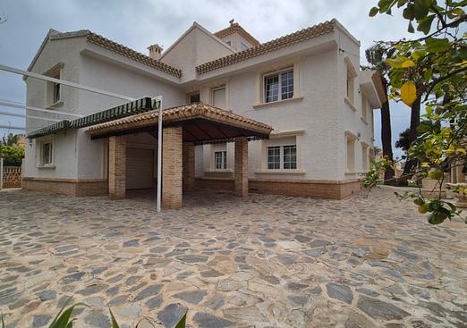 Villa in Orihuela