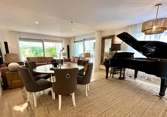 Apartment in Rio Real Golf