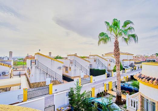 Villa in Los Montesinos