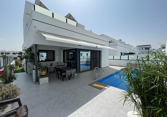 Town house in Dolores