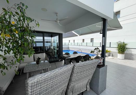 Town house in Dolores