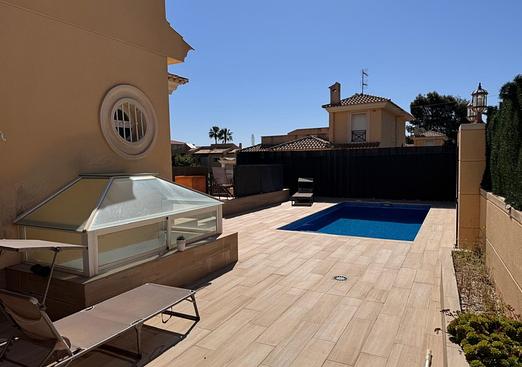 Semi detached in Barranco Hondo