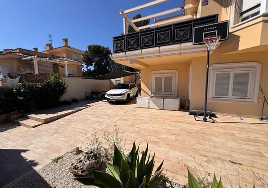 Semi detached in Barranco Hondo