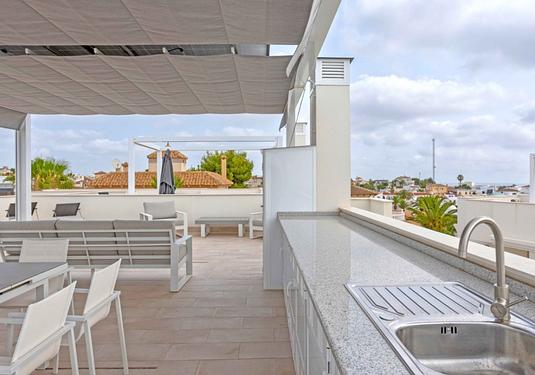 Apartment in Orihuela Costa