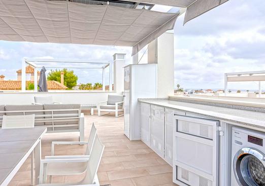 Apartment in Orihuela Costa