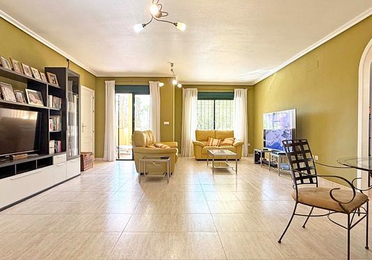 Apartment in Orihuela Costa