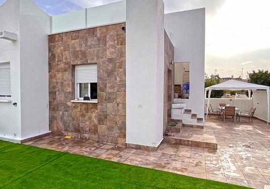 Bungalow in Orihuela Costa