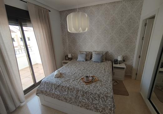 Town house in San Miguel de Salinas