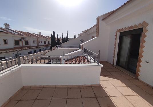 Town house in San Miguel de Salinas