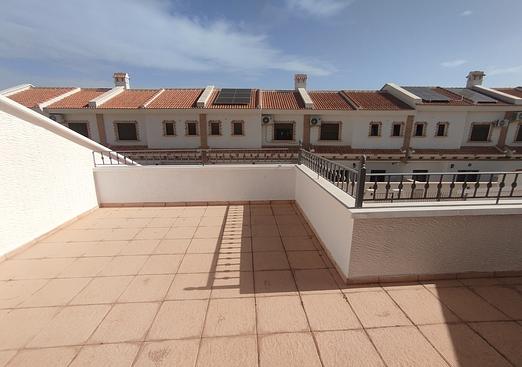 Town house in San Miguel de Salinas