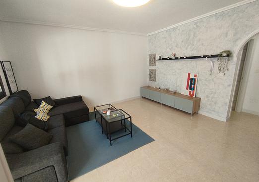 Town house in San Miguel de Salinas