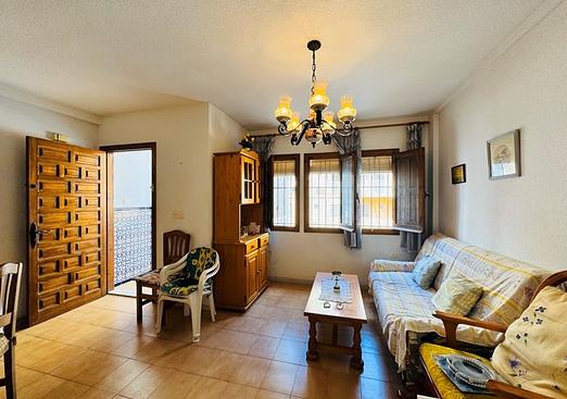 Town house in La Mata