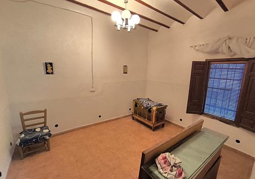 Town house in Raspay