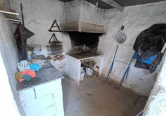 Town house in Raspay