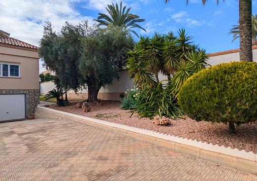 Villa in Mil Palmeras