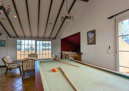 Villa in Mil Palmeras