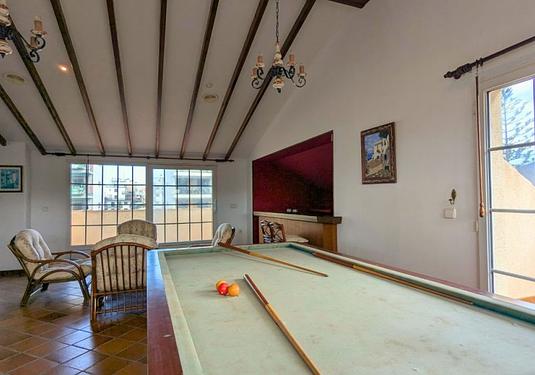 Villa in Mil Palmeras