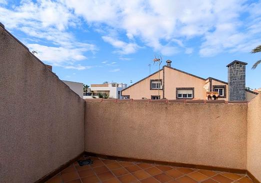 Villa in Mil Palmeras