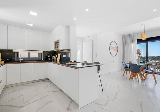 Apartment penthouse in San Miguel de Salinas