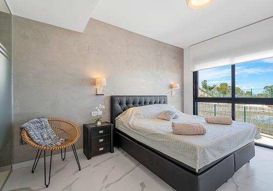 Apartment penthouse in San Miguel de Salinas