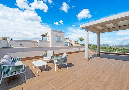Apartment penthouse in San Miguel de Salinas