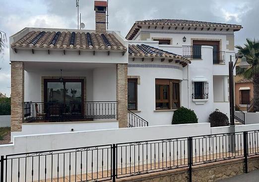 Villa in Algorfa