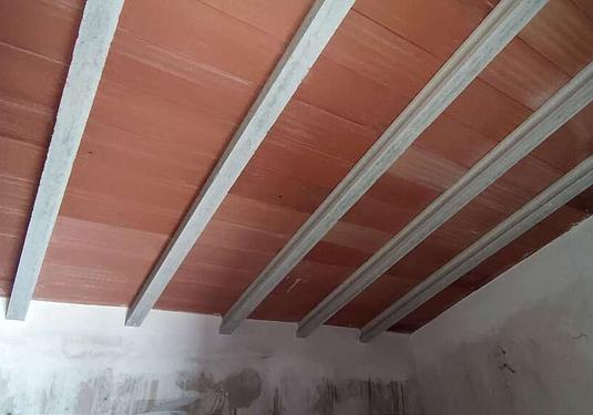 Town house in Raspay