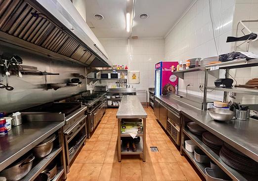 Commercial in Guardamar del Segura