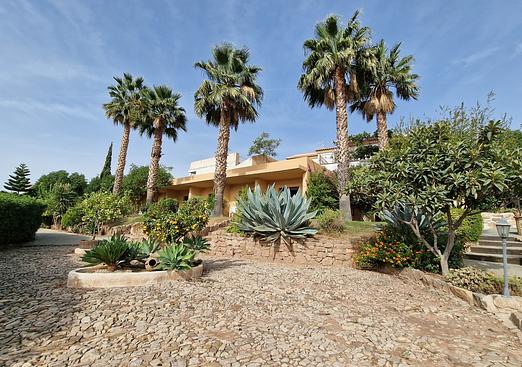 Commercial in Alcaucín