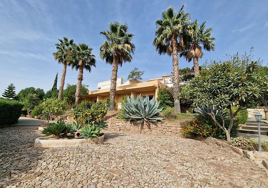 Commercial in Alcaucín