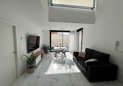 Villa in Los Montesinos