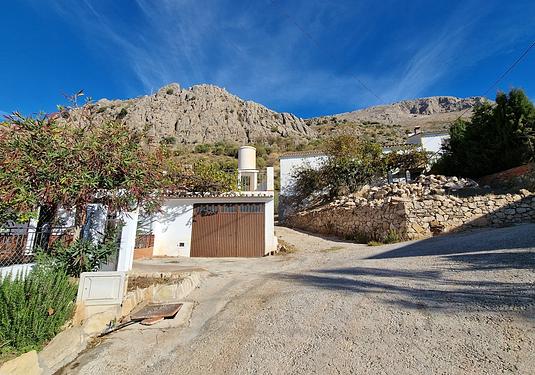 Villa in Periana