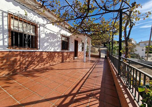 Villa in Periana