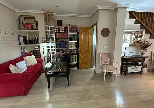 Villa in Los Montesinos