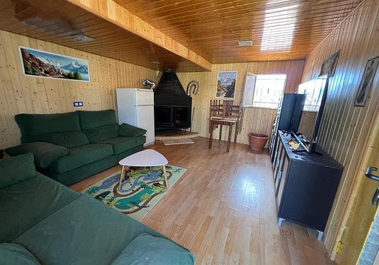 Country house in Algueña