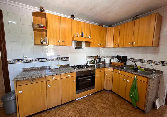 Country house in Algueña