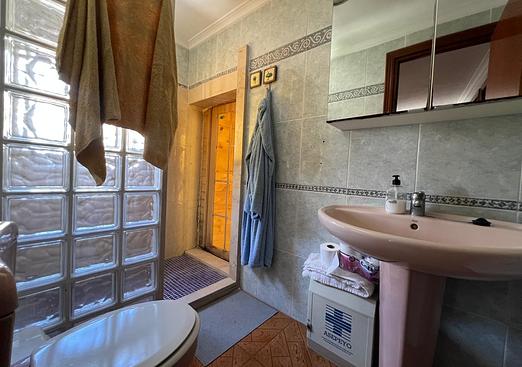 Country house in Algueña