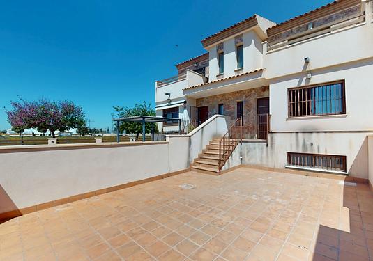 Town house in Los Alcazares