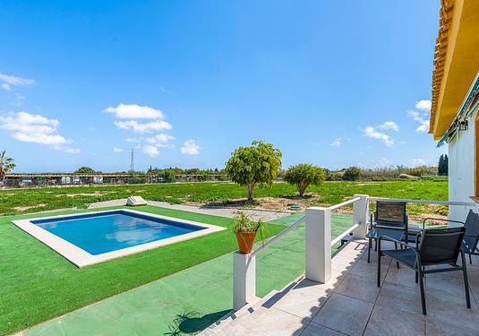 Villa in Los Montesinos