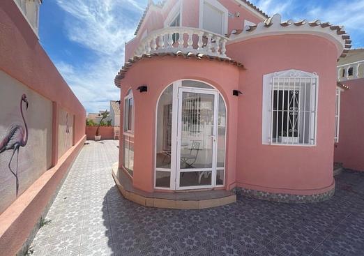 Villa in Playa Flamenca