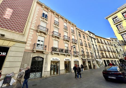 Commercial in Granada