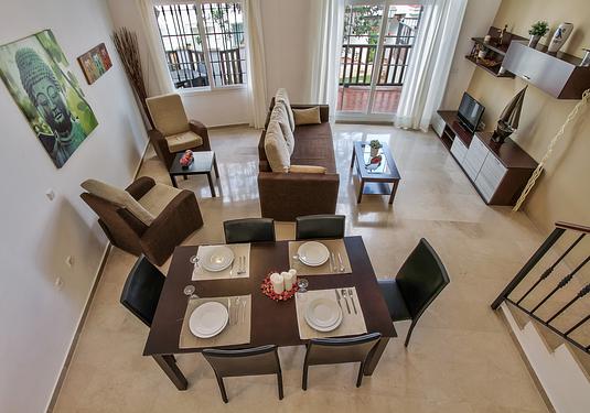 Town house in Lauro Golf