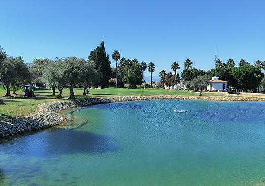 Town house in Lauro Golf