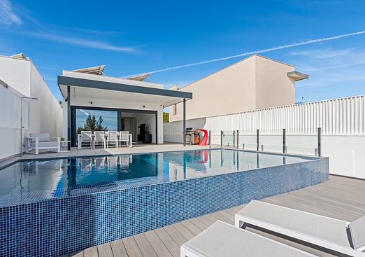 Villa in San Miguel de Salinas