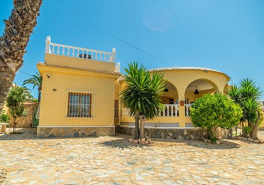 Villa in Torrevieja