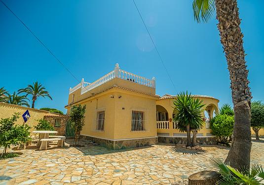 Villa in Torrevieja