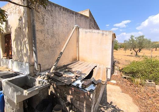 Country house in Yecla