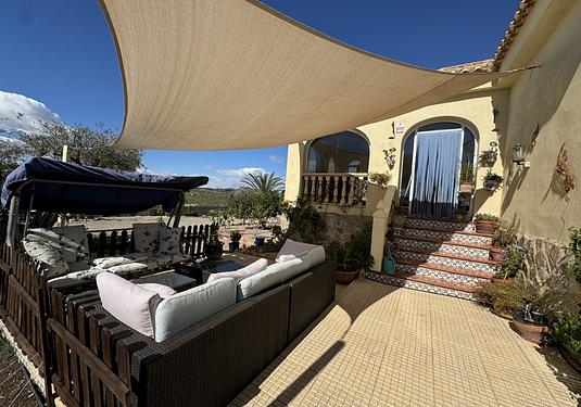 Country house in Torremendo