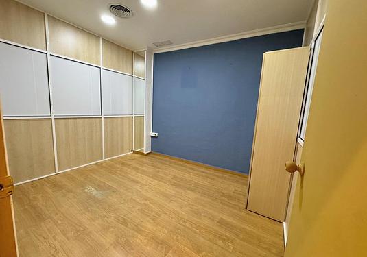 Commercial in Guardamar del Segura